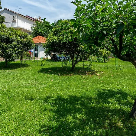 Villa Residence Icici Vendégház