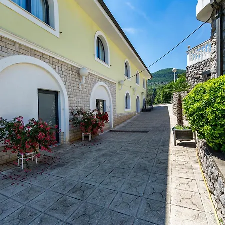 Villa Residence Icici 3* Ičići