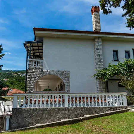 Villa Residence Icici Vendégház 3*