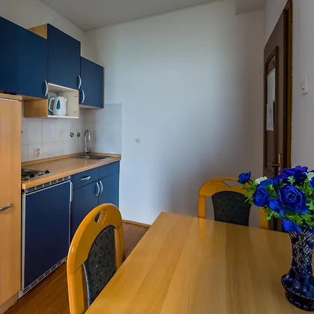 Villa Residence Icici Vendégház