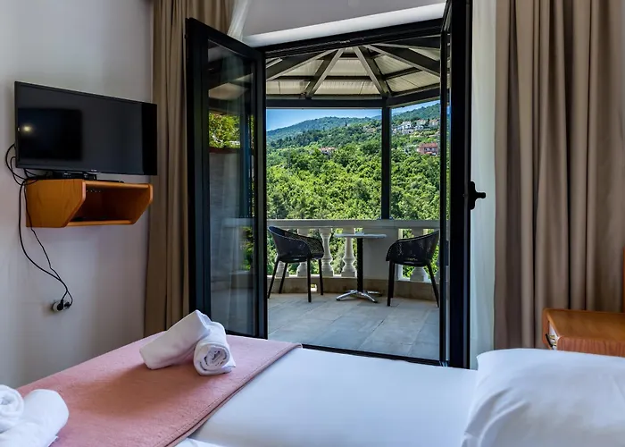 Villa Residence Icici Gasthof 3*