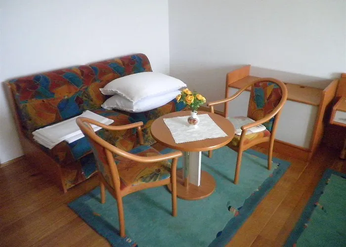 Villa Residence Icici Pensjonat 3*